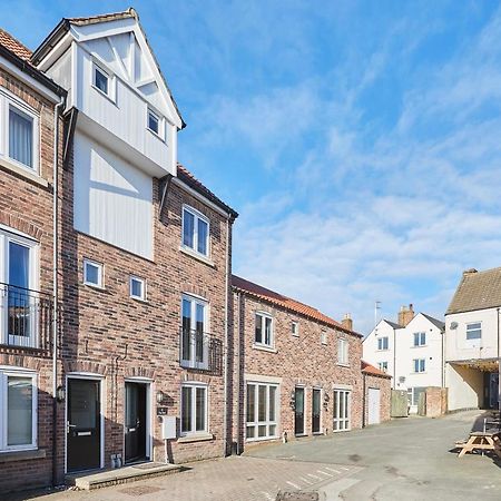 Host & Stay - Black Swan Mews Ripon Luaran gambar